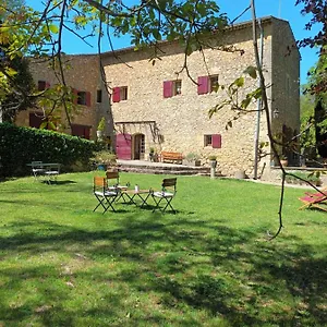 https://le-vieux-moulin-jouques.fr-provencehotel.com