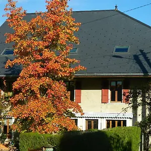 Maison De Marie Couette-café